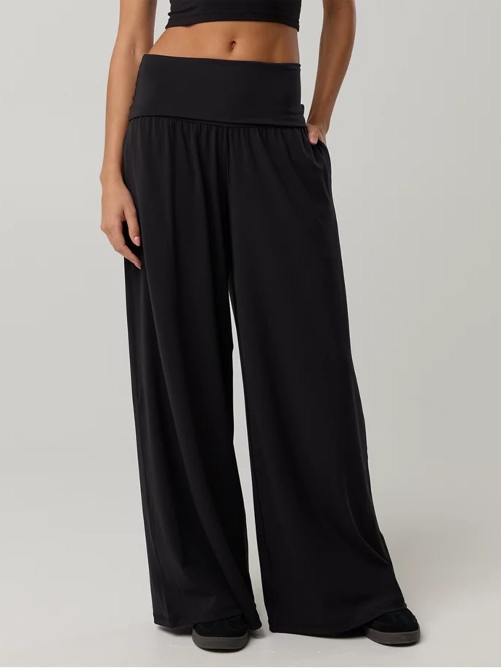 OFFLINE By Aerie Real Me Foldover Super Wide Leg Pant Black XS